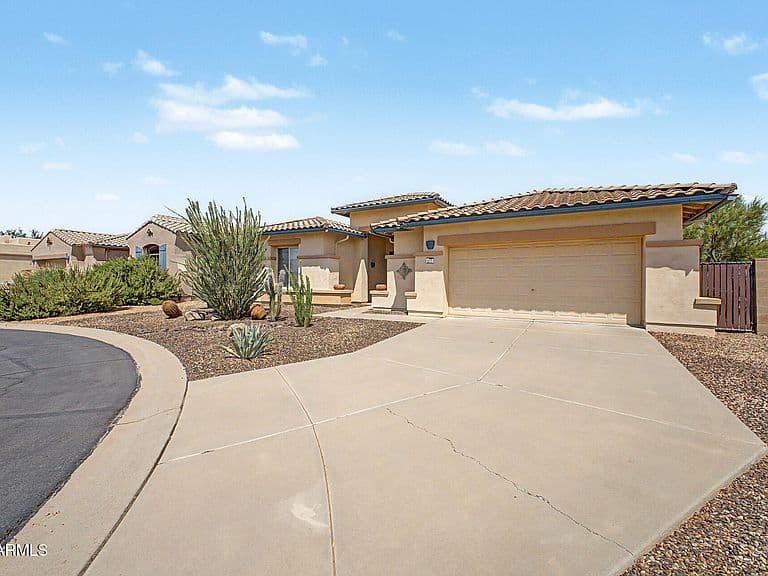 8177 S BULL DOG Court photo 3