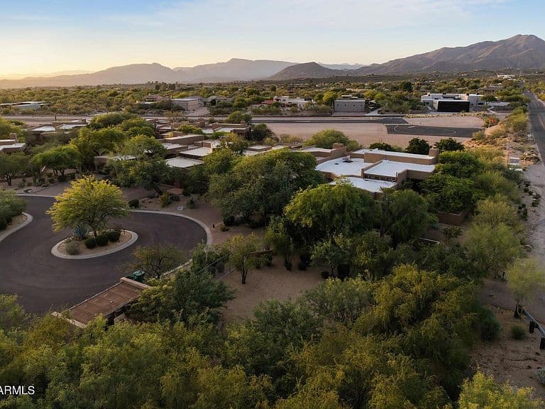 8502 E Cave Creek Road #38 photo 3