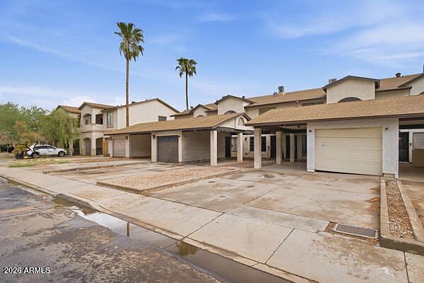 304 E LAWRENCE Boulevard #C photo 1