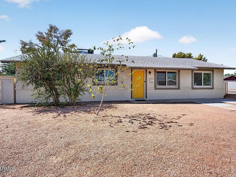 2501 E KAREN Drive photo 2