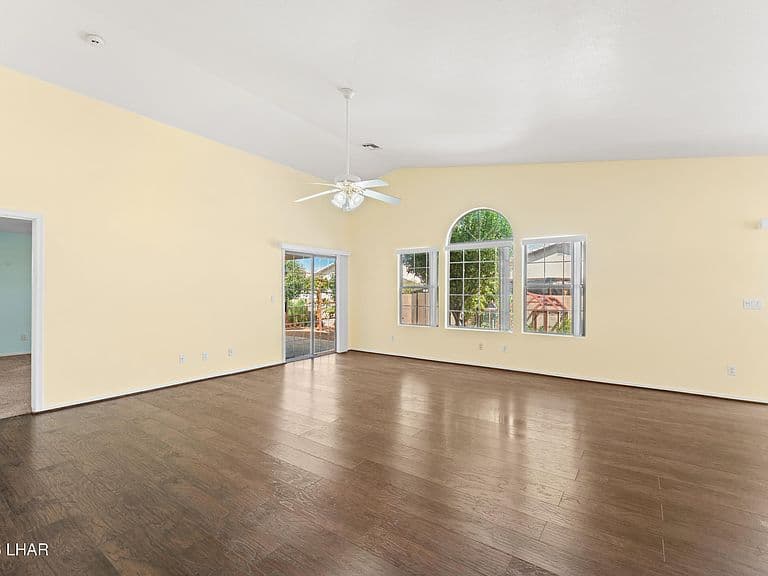 3967 E Lass Ave photo 3