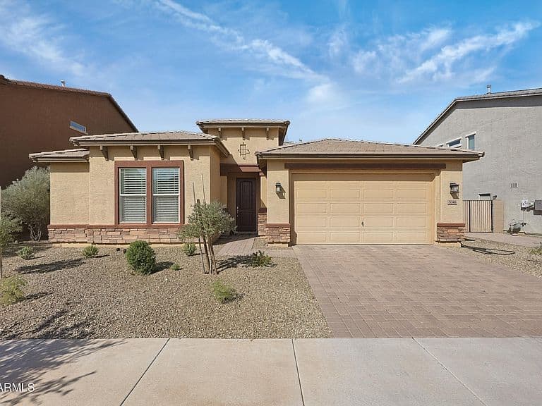 5346 W LEODRA Lane photo 1