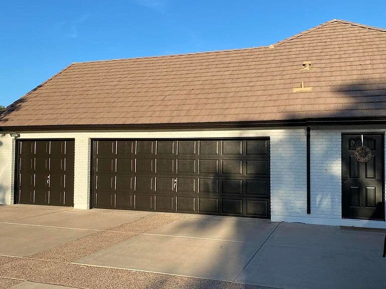 817 E JUANITA Avenue photo 3