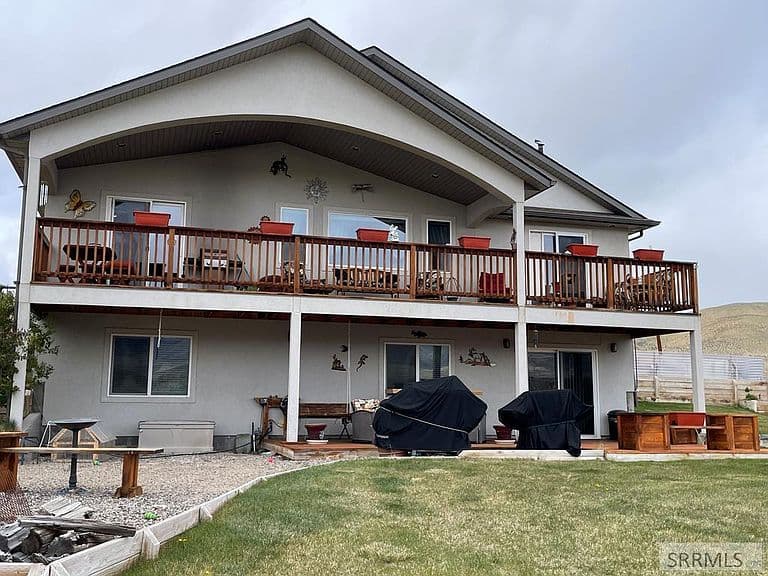 515 Homestead Trl photo 4