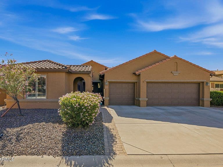 4929 W MOHAWK Drive photo 3