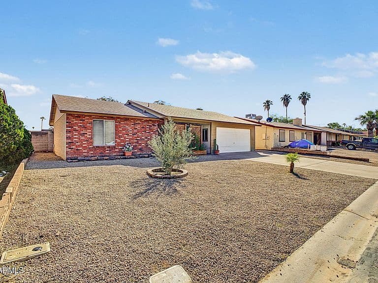 1231 S 80TH Street photo 3