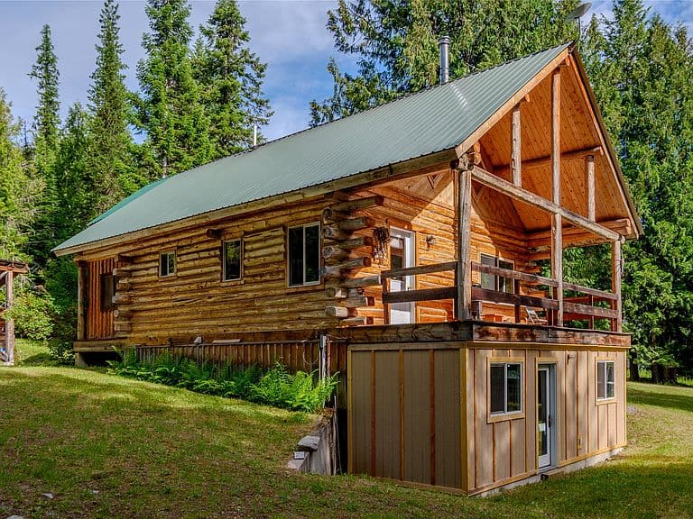 364 Cedars Dr photo 2
