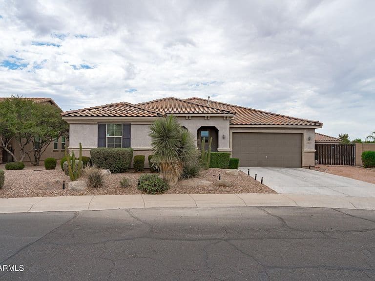 40570 W HOPPER Drive photo 1
