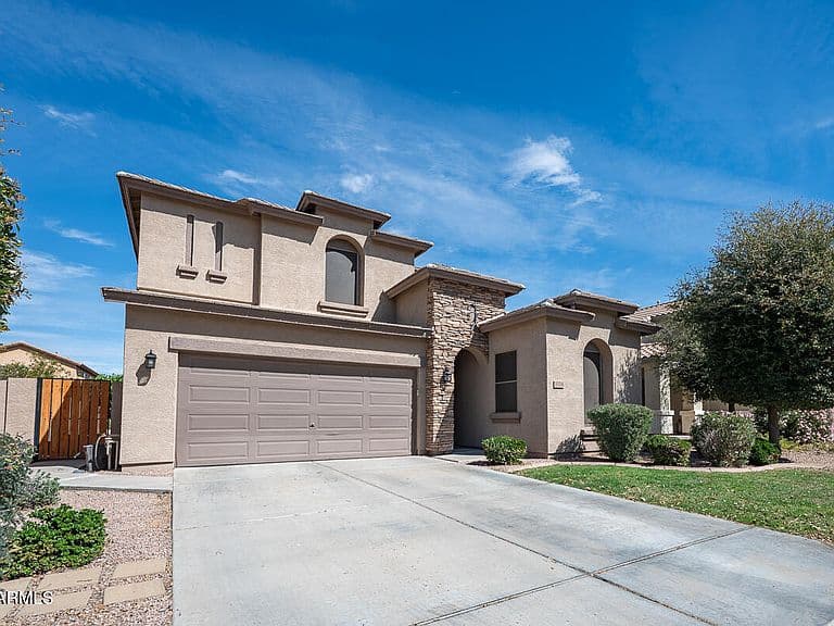 3328 E MERLOT Street photo 2
