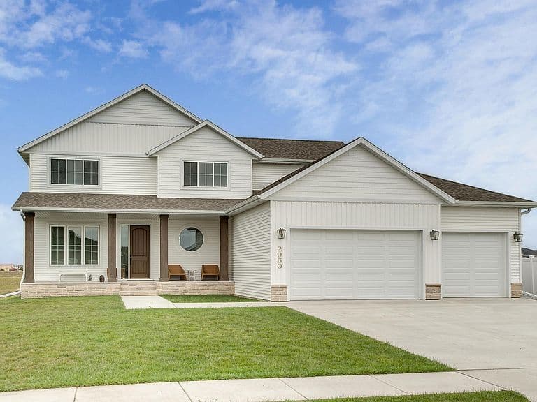 2960 Prairie Farms Cir S photo 1