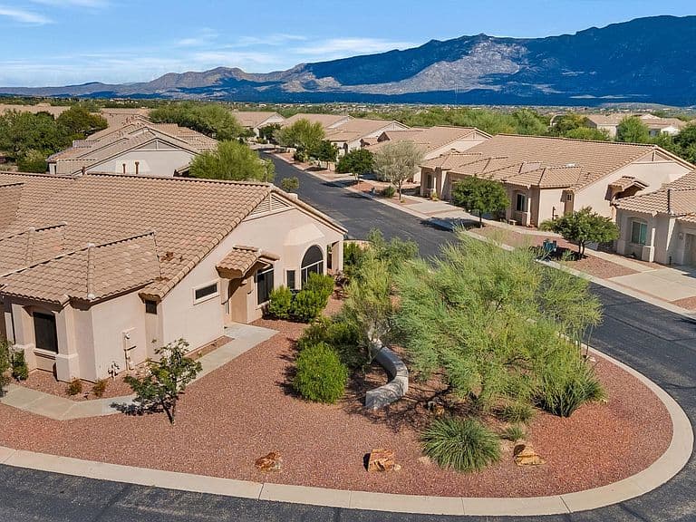 13401 N Rancho Vistoso Blvd #124 photo 2