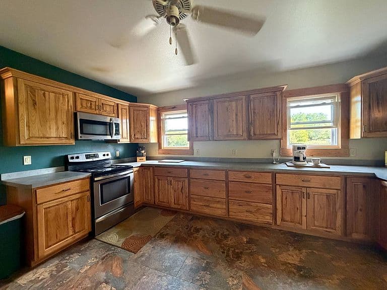5051 51st St NE photo 5