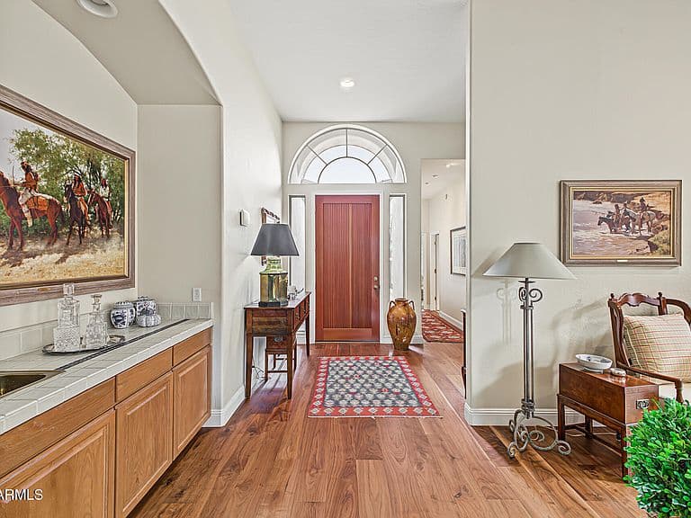 7601 N CENTRAL Avenue #10 photo 2