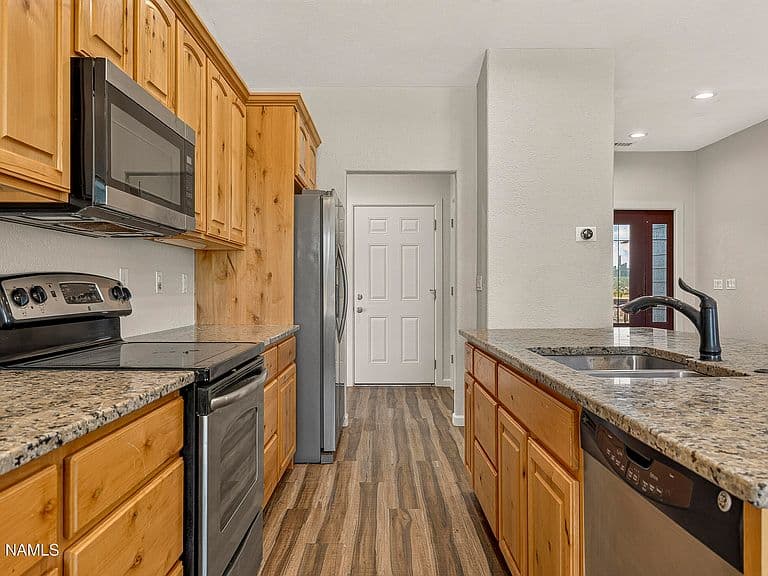 8187 N Buena Vista Trl photo 5