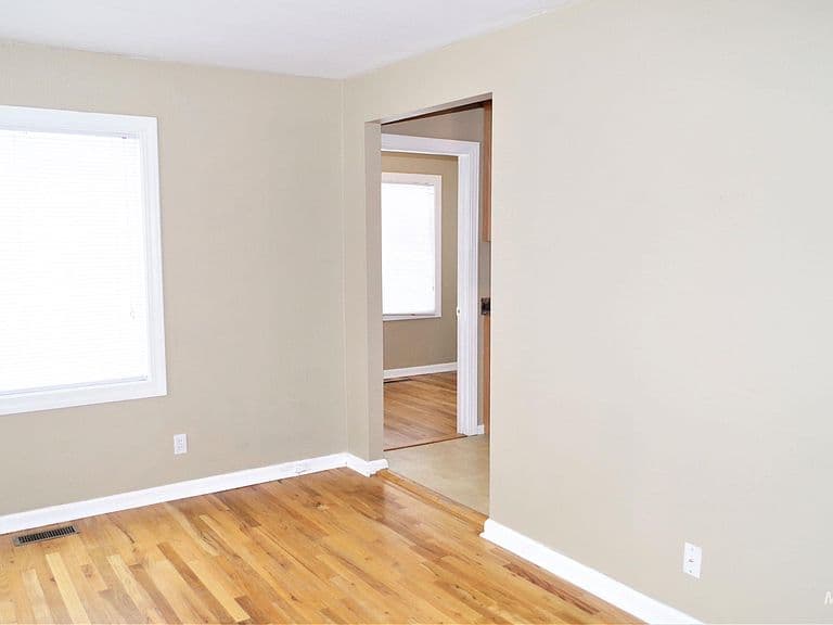 2303 W Judith St photo 5