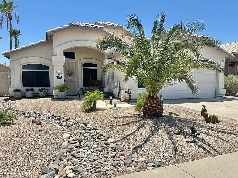 13829 W WINDSOR Avenue photo 2