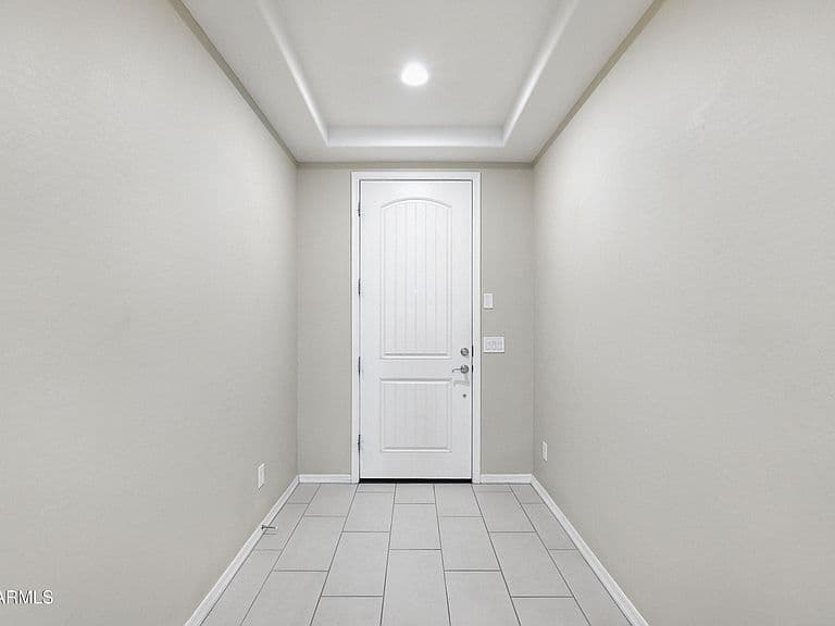 5346 W LEODRA Lane photo 4