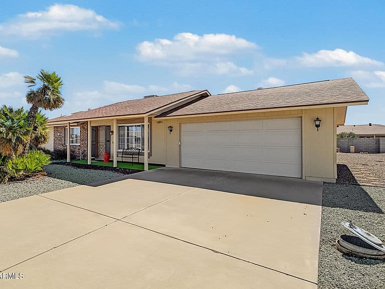 13215 W HYACINTH Drive photo 1