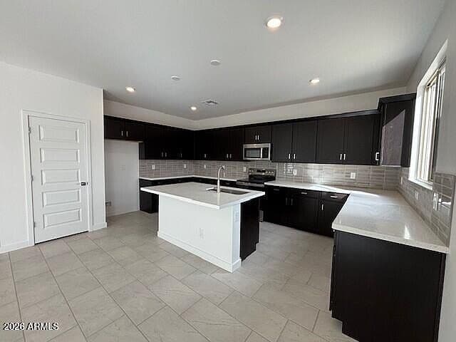 23167 W WILLIAMS Street photo 2