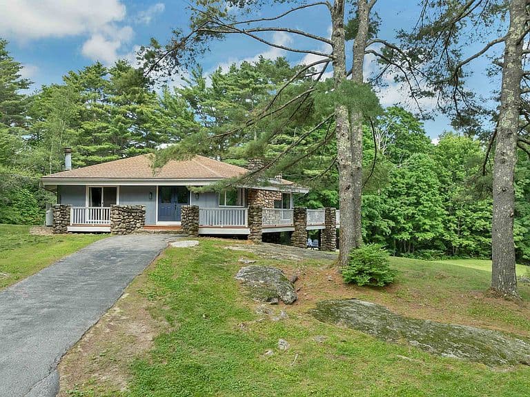 71 Winona Road photo 2