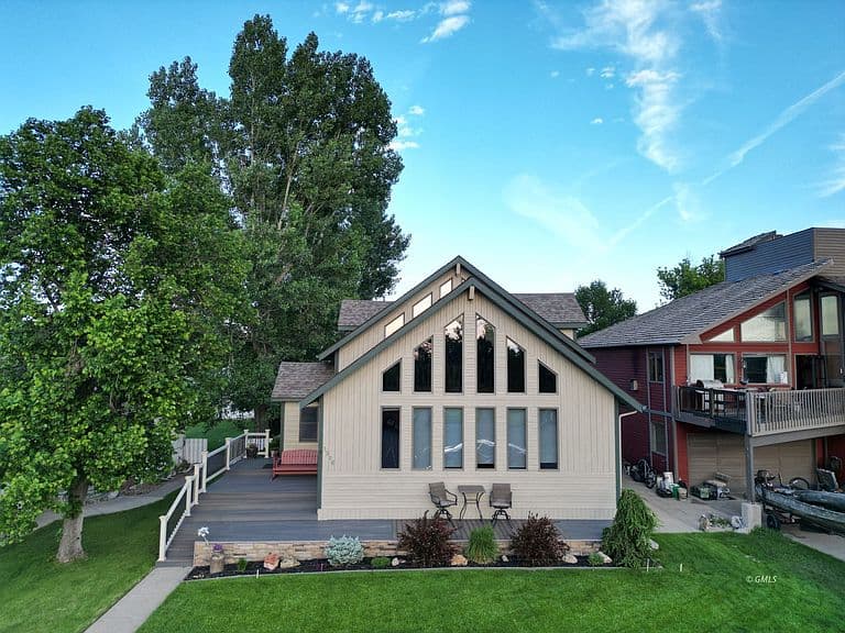 1516 Prospect Dr photo 1