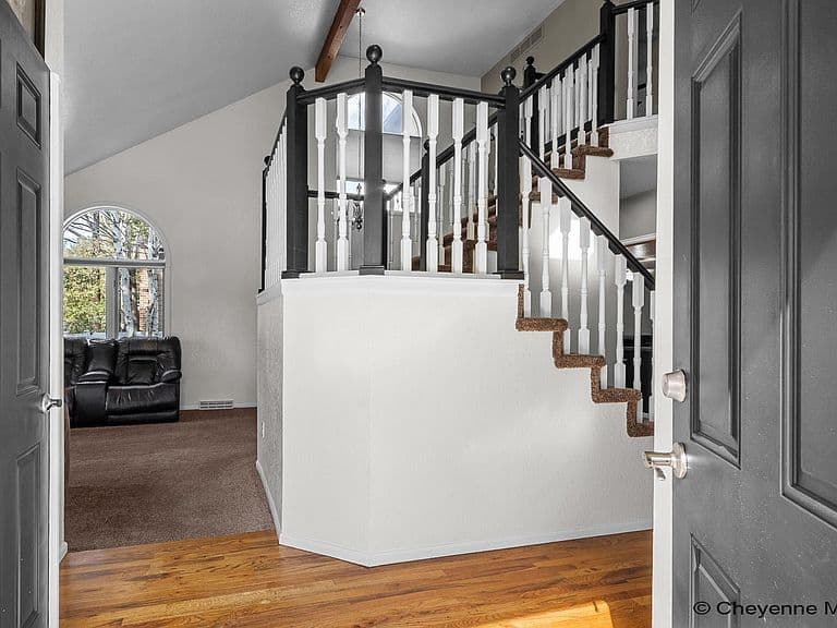 608 Rodeo Ave photo 5