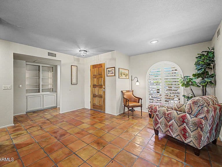 25617 N QUAIL HAVEN Drive photo 5