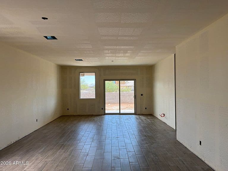18167 W LA SENDA Drive photo 4