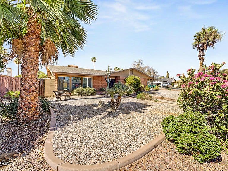 508 E SAGEBRUSH Street photo 3