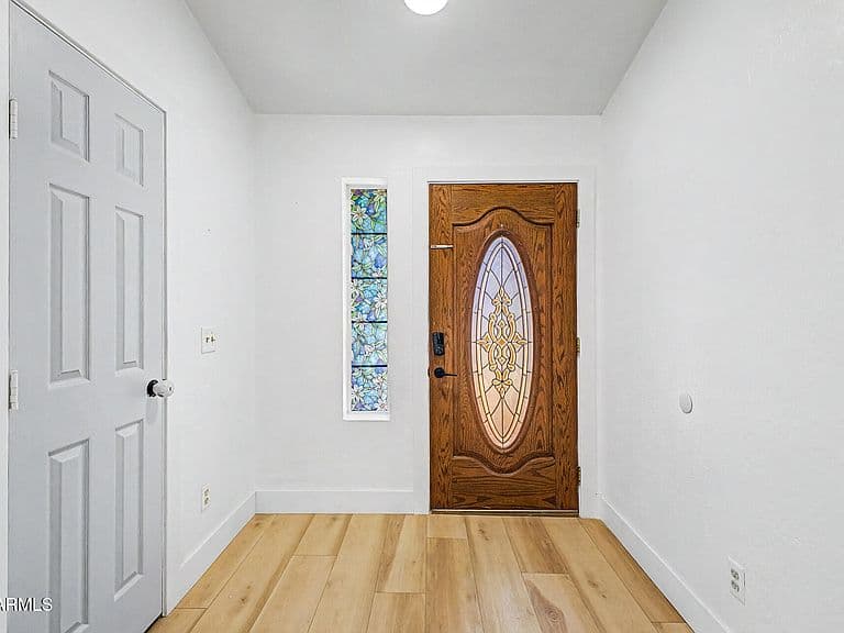 2258 E SANTA CRUZ Drive photo 5