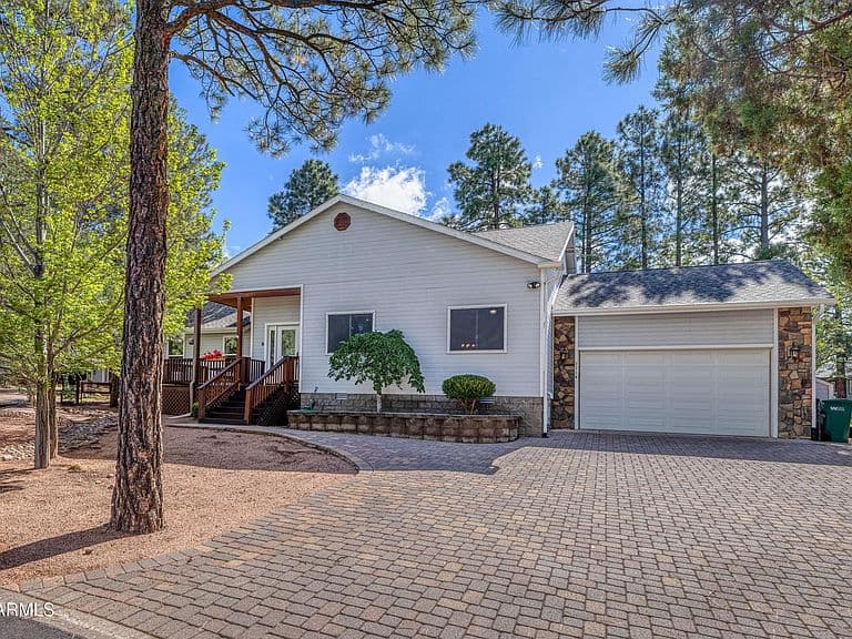 3714 W Country Club Drive photo 1