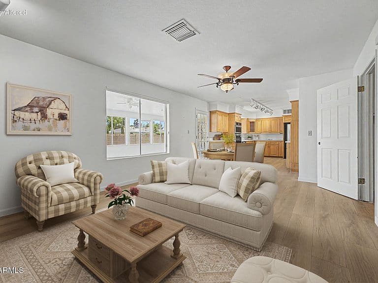 1407 E GEMINI Drive photo 4