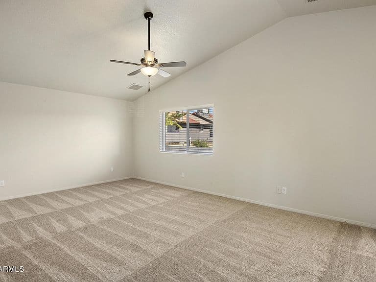 1841 N Saffron Circle photo 5