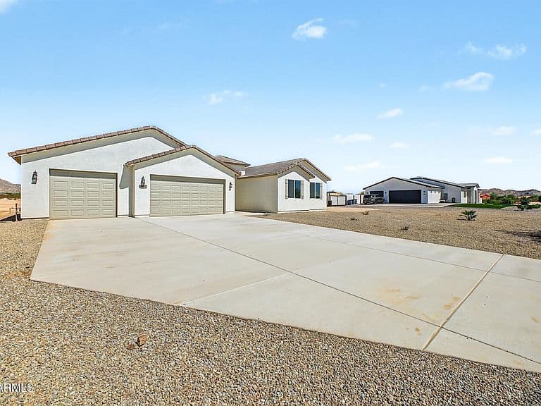 12091 W Jaiden Street photo 4