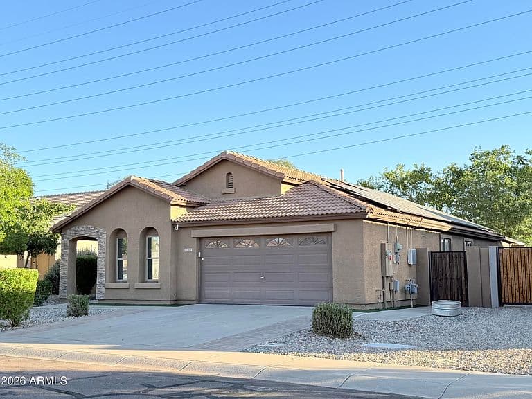 1945 E ALOE Place photo 1