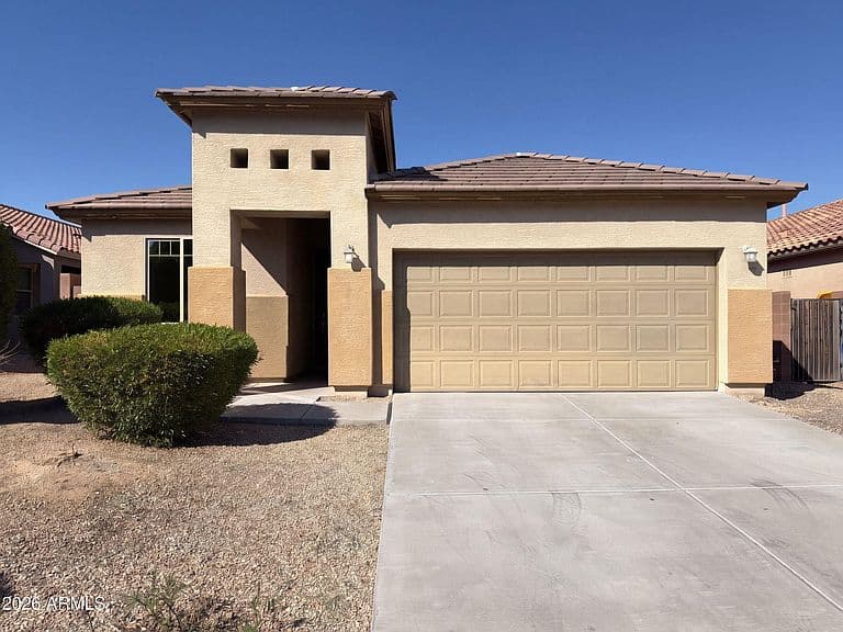 18244 W EVA Street photo 1