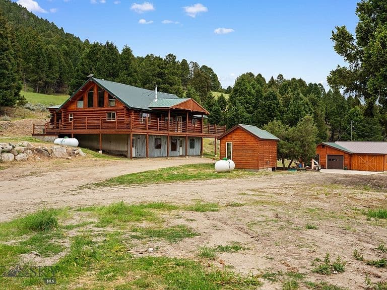 230 Meadow Gulch Rd photo 2