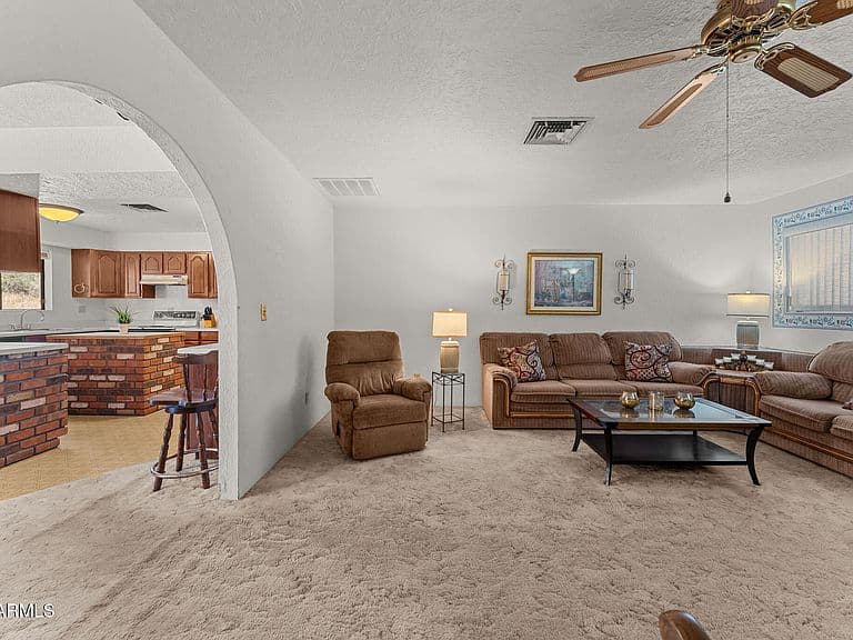 550 E BASS Road photo 4