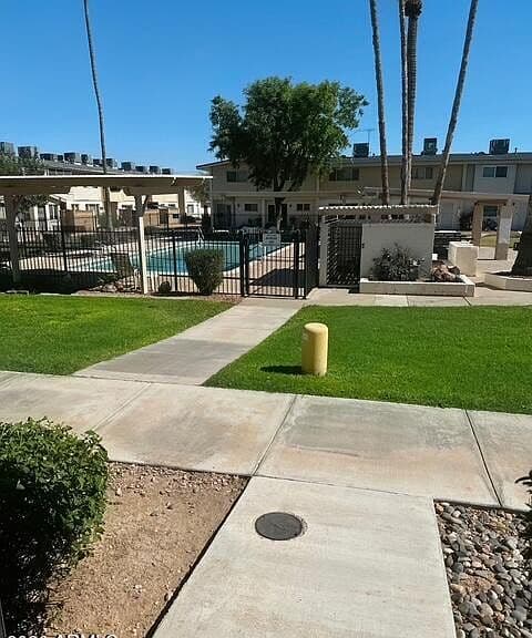 8211 E GARFIELD Street #J 21 photo 3