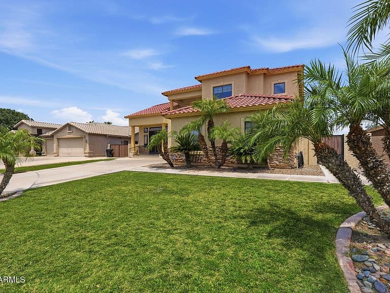 3644 E DEL RIO Street photo 3