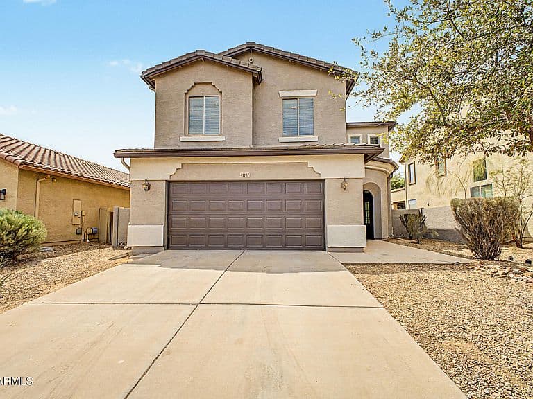 41197 W CIELO Lane photo 1