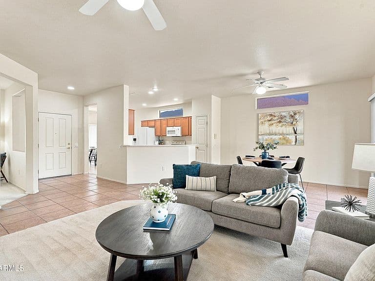 16060 W VERBENA Lane photo 5