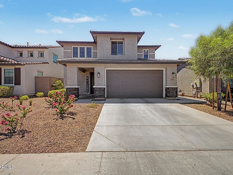 20979 W Palm Lane photo 2