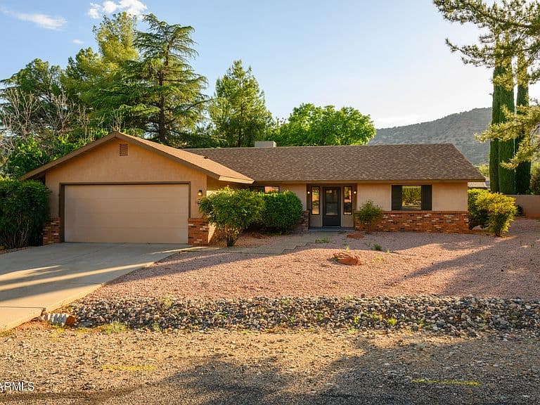 105 Gunsight Hills Drive photo 2