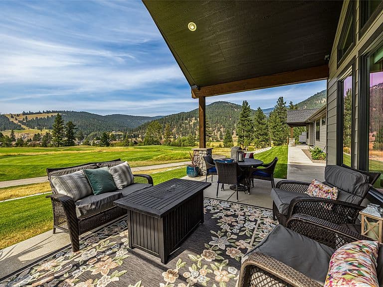 5583 Canyon River Rd photo 4