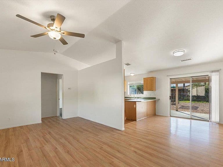 4682 E VERDE VIEW Drive photo 3