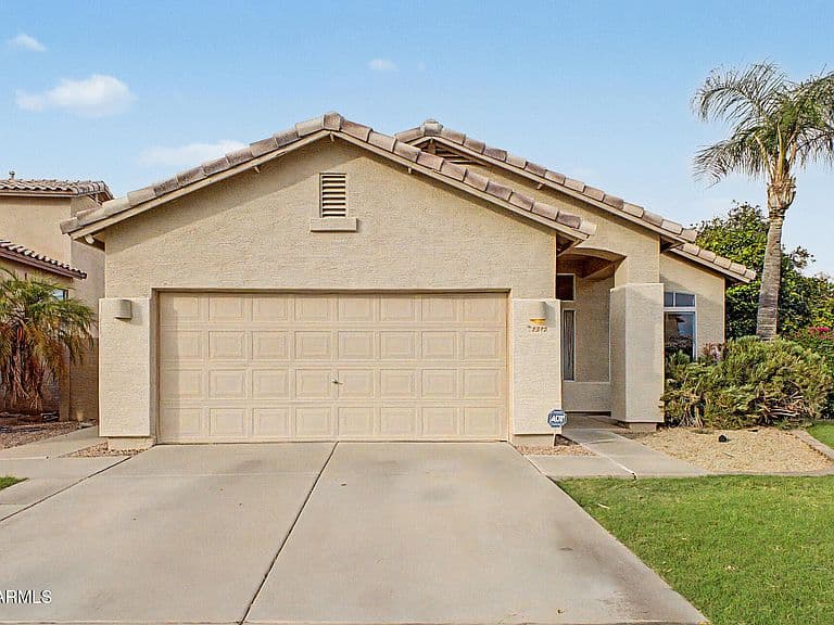 2392 W ROCKROSE Way photo 3
