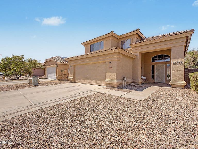 15028 W BOTTLE TREE Avenue photo 1
