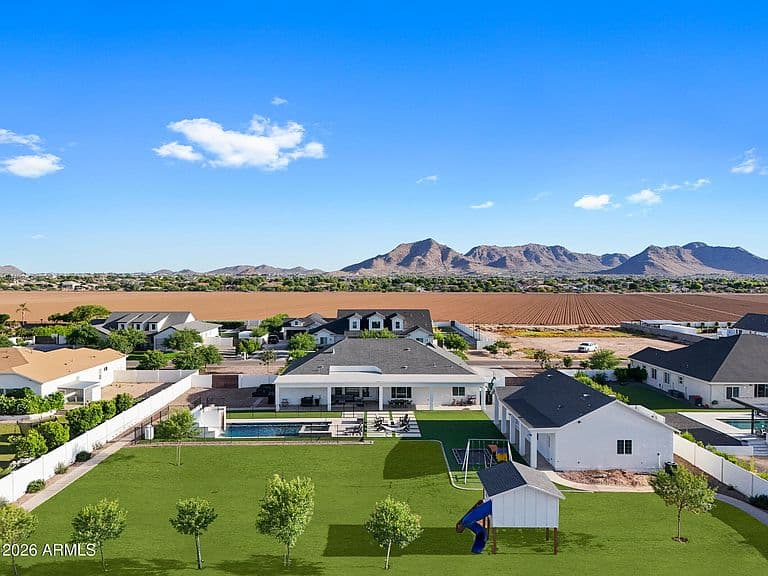 21230 E CEDAR WAXWING Drive photo 3
