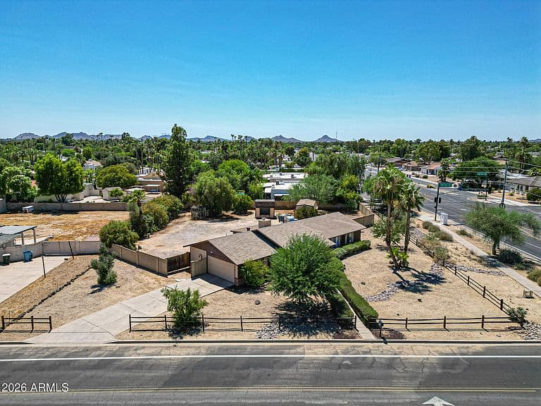 13636 N 60TH Street photo 1